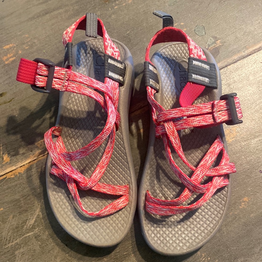 Girls size 13 chacos
